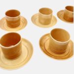 FA- Taza café con plato mostaza